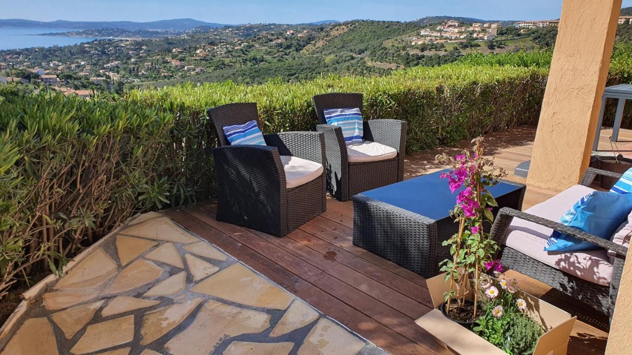 Les Issambres Appart 6 Pers Grande Terrasse Superbe Vue Mer Et Golfe De Saint Tropez, Piscine Exterior foto